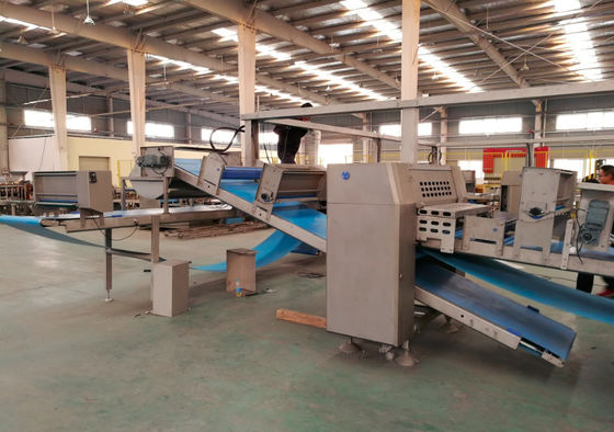 ซื้อ ZKS 1200-1500kg / Hr ความจุพัฟเครื่องแป้งขนมอบโซลูชั่นแบบครบวงจรด้วย Proffer และอุโมงค์เตาอบ การผลิตออนไลน์